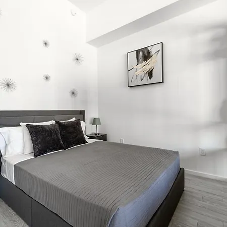 Tr Miami 2 Bedroom, 1 Bedroom, And Studio Condos With Balconies Exterior photo